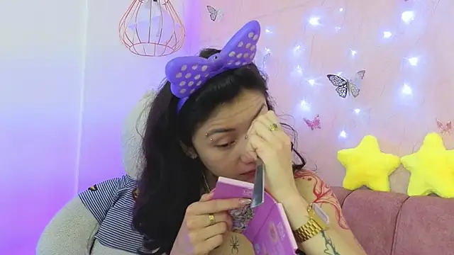 april bennett online show from 3, 12, 2025