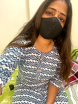 Snapshot of hottie_jenny9 chatting on 6, 10, 2025 hottie jenny9 online show from 6, 10, 2025