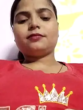 Hot-Pooja25 online show from 23, 4, 2026