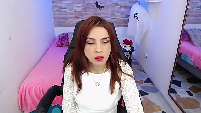 KendallWood  online show from 27, 10, 2025