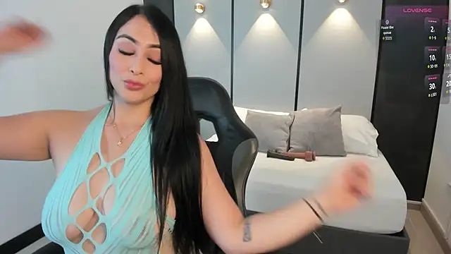 ashly moonn online show from 21, 7, 2026