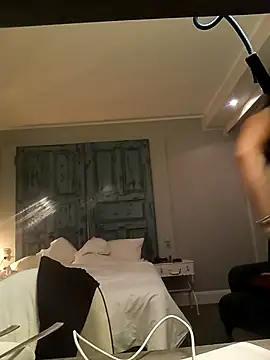 Astrid3 online show from 19, 10, 2025