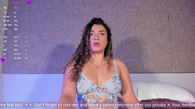 Snapshot of Salomeferreira_ chatting on 18, 10, 2025 Salomeferreira online show from 18, 10, 2025