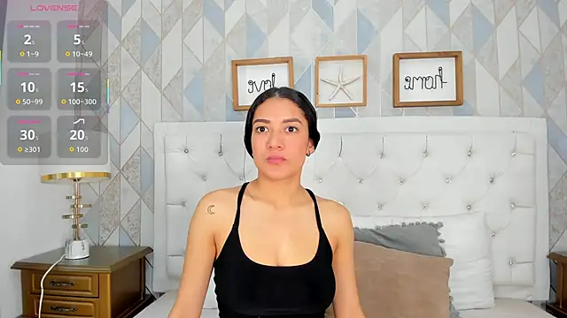 Snapshot of Skylerwhite02 chatting on 5, 1, 2026 Skylerwhite02 online show from 5, 1, 2026