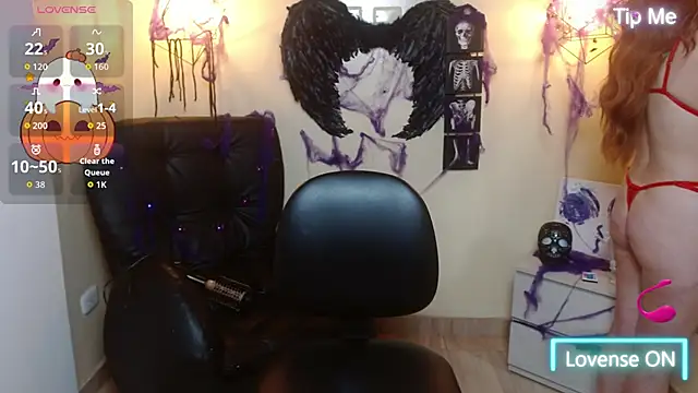 Bom BomXX online show from 23, 10, 2025