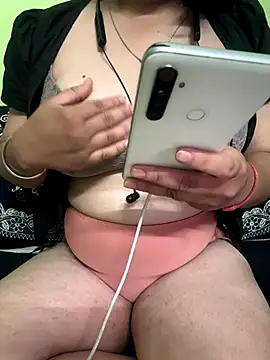 Snapshot of Monika_9Gupta070 chatting on 26, 10, 2025 Monika 9Gupta070 online show from 26, 10, 2025