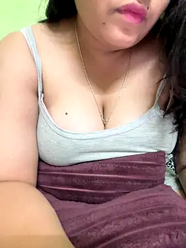 Snapshot of Monika_9Gupta070 chatting on 28, 10, 2025 Monika 9Gupta070 online show from 28, 10, 2025