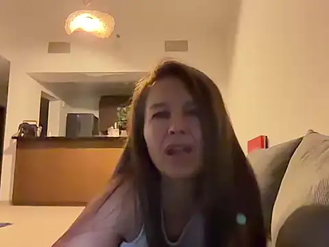 Avelinii online show from 11, 6, 2026