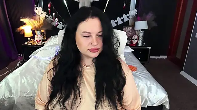 SerahMirabeli online show from 1, 11, 2025