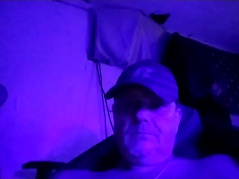 Snapshot of WiltedYeller chatting on 8, 7, 2026 WiltedYeller online show from 8, 7, 2026