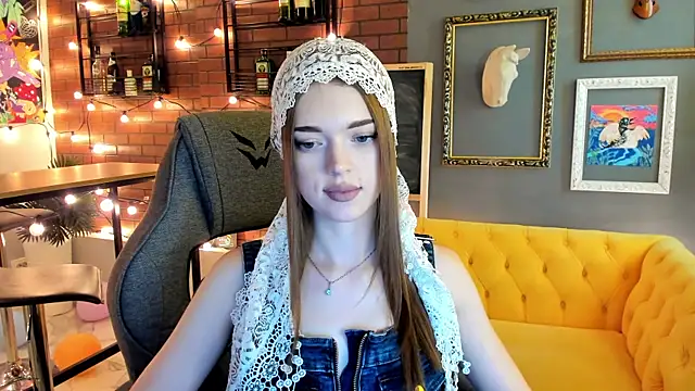 FlexyFox online show from 17, 9, 2025