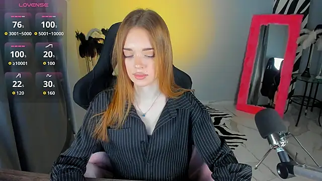 Snapshot of FlexyFox chatting on 28, 2, 2026 FlexyFox online show from 28, 2, 2026