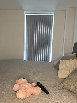 SexySaraxxoo online show from 5, 4, 2026