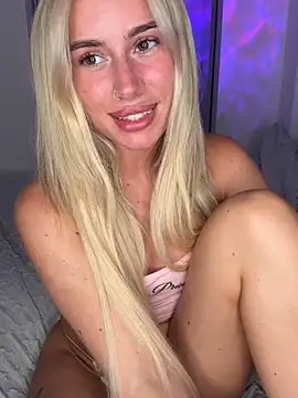 SexySaraxxoo online show from 2, 6, 2026