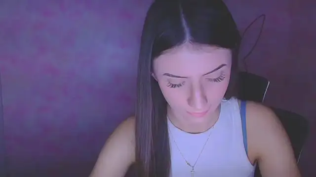 Snapshot of AlisaBubbles chatting on 12, 10, 2025 AlisaBubbles online show from 12, 10, 2025