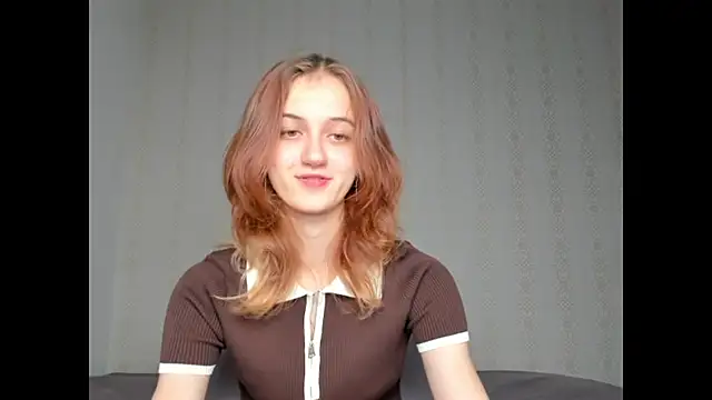 Snapshot of dreamy_pollyyy chatting on 11, 10, 2025 dreamy pollyyy online show from 11, 10, 2025