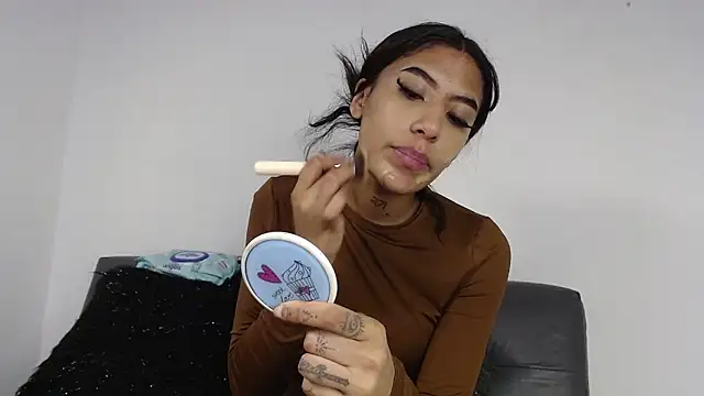 Deysha Garcias online show from 24, 2, 2026