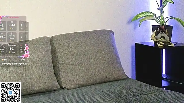 Snapshot of sunsh11ne chatting on 16, 10, 2025 sunsh11ne online show from 16, 10, 2025