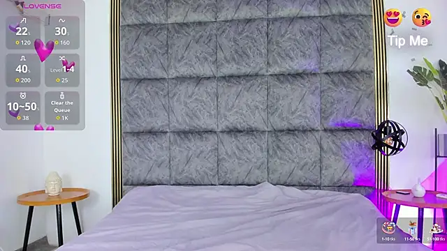 IvannaaVega online show from 2, 10, 2025