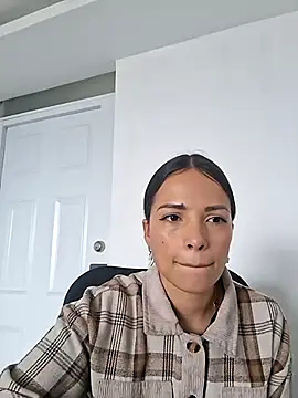Samantha Hank1 online show from 22, 10, 2025