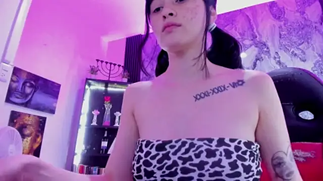 Zoe Rosse00 online show from 28, 10, 2025