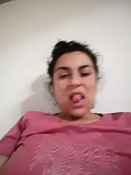 Snapshot of vanessa-titisM chatting on 25, 10, 2025 vanessa-titisM online show from 25, 10, 2025