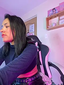 Julieta Mendez online show from 14, 9, 2025