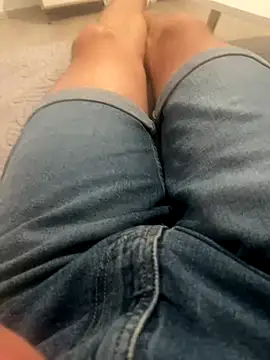 Snapshot of Milike_93 chatting on 20, 9, 2025 Milike 93 online show from 20, 9, 2025