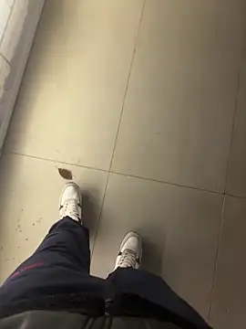 LAZ3R1 online show from 15, 11, 2025