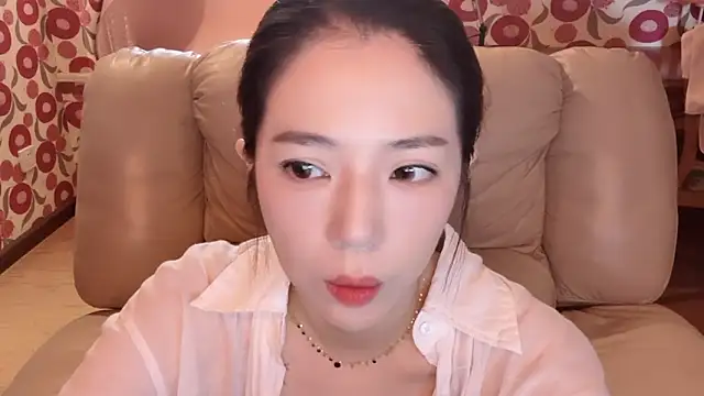 Snapshot of miss-lin chatting on 3, 10, 2025 miss-lin online show from 3, 10, 2025