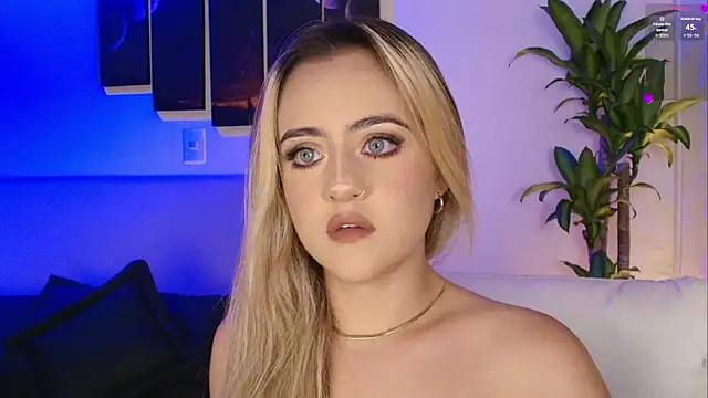 MaryMoon  online show from 7, 11, 2025