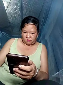 riso-00 online show from 4, 10, 2025