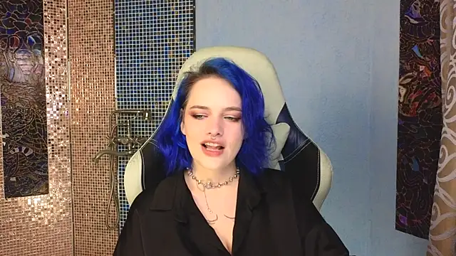 Snapshot of Eniferi chatting on 13, 9, 2025 Eniferi online show from 13, 9, 2025