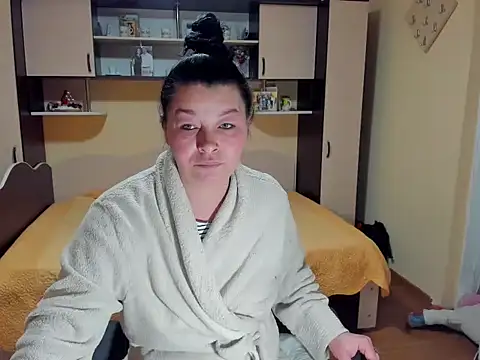 Snapshot of Soffy_Skye chatting on 3, 2, 2026 Soffy Skye online show from 3, 2, 2026