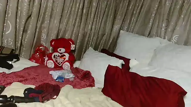 Bustyboobs02xx online show from 4, 2, 2026