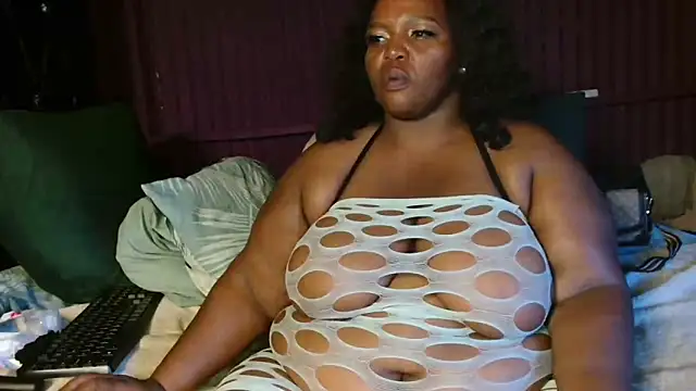 Bustyboobs02xx online show from 18, 4, 2026