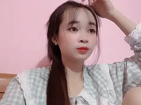 Suna7383 online show from 5, 10, 2025