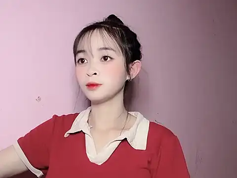 Suna7383 online show from 3, 11, 2025