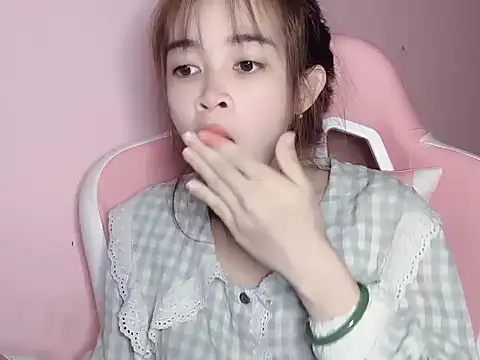 Suna7383 online show from 17, 12, 2025