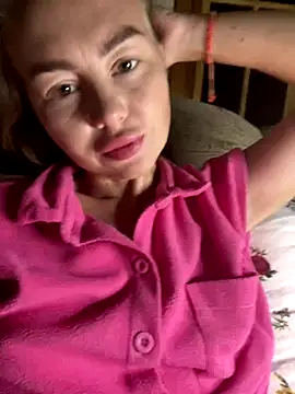 MartaLuna  online show from 3, 10, 2025