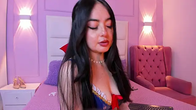 Ashleypetit online show from 24, 7, 2026