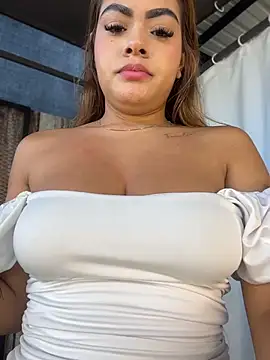MayaMoanXXX online show from 4, 6, 2026