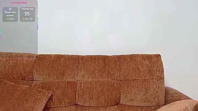 qiqi-2025 online show from 14, 2, 2026