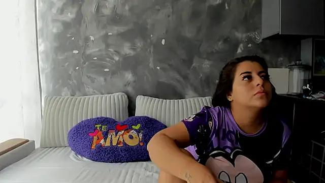 EvelynBun online show from 24, 2, 2026