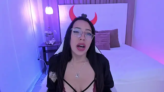 Snapshot of Diabla-09 chatting on 23, 9, 2025 Diabla-09 online show from 23, 9, 2025