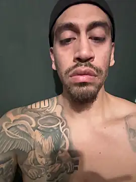 Snapshot of busnfatnutsLildee chatting on 26, 10, 2025 busnfatnutsLildee online show from 26, 10, 2025