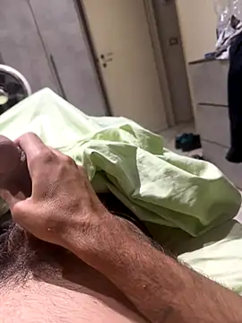 Snapshot of alexbergo87 chatting on 23, 9, 2025 alexbergo87 online show from 23, 9, 2025