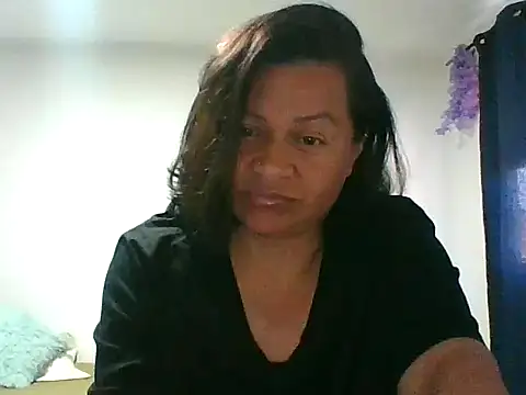 adri89-g online show from 14, 9, 2025