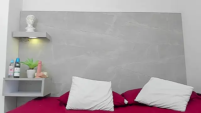 Mafe walker online show from 14, 9, 2025