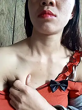 bonnie-00 online show from 9, 10, 2025